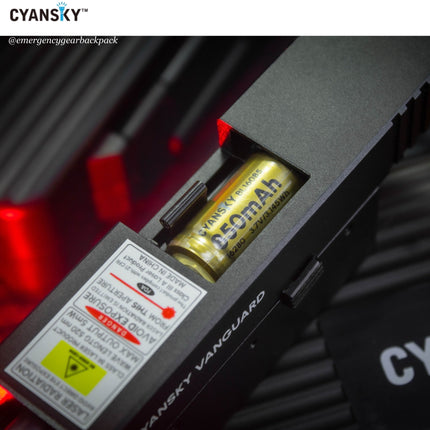 Cyansky Vanguard 1500 Lumens 410M Dual Light Source EDC Flashlight - Emergency Gear Backpack