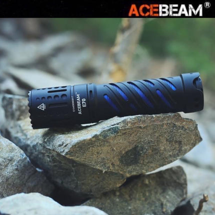ACEBEAM E70 - AL Compact 21700 Flashlight 4600 Lumens (ไม่รวมแบตเตอรี่) - Emergency Gear Backpack